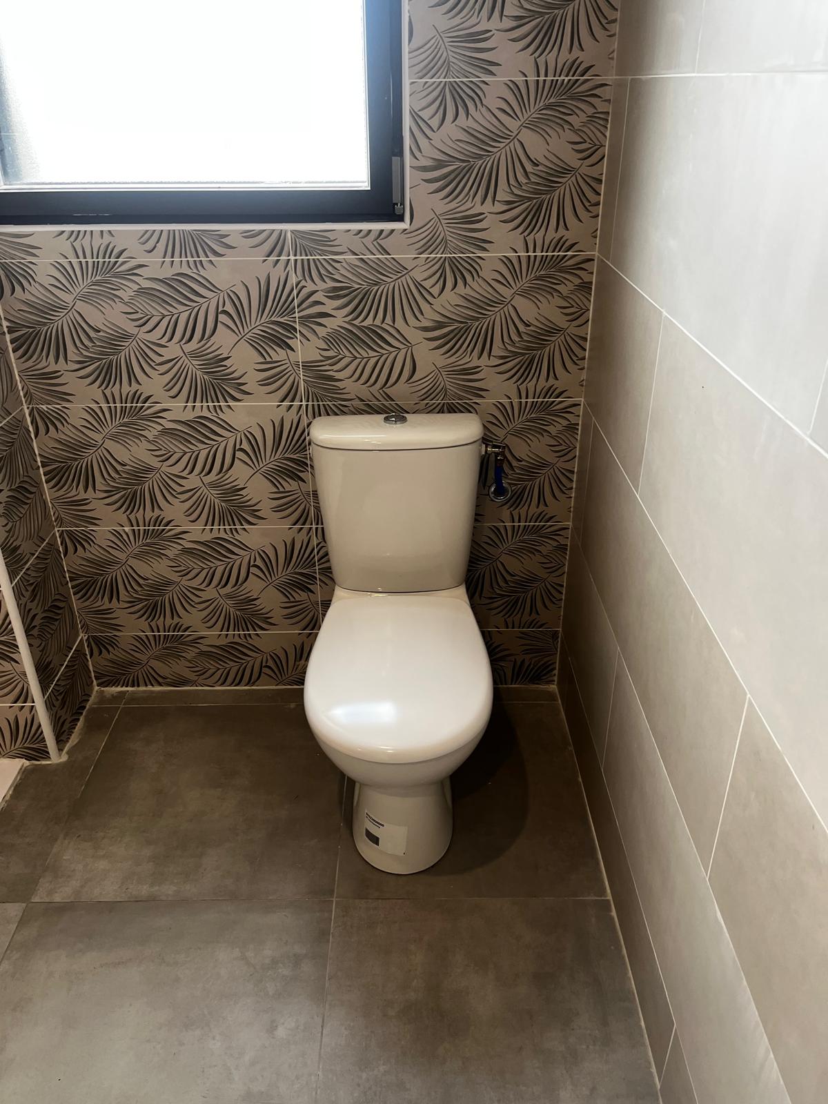 5ba4ab86-439b-46f1-84b2-0d8ab24504b6